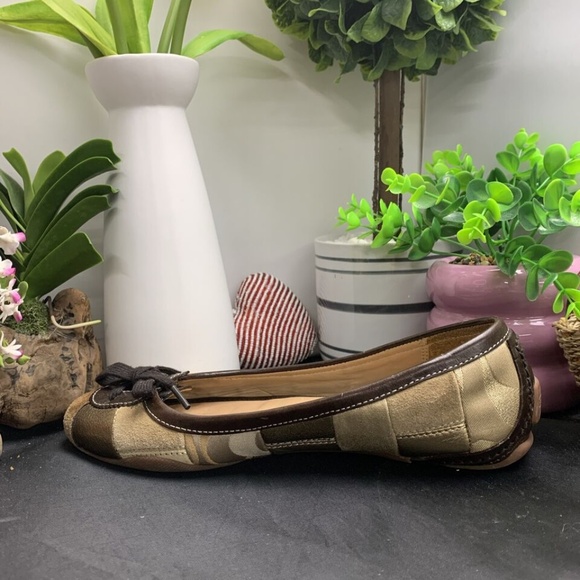 COACH Patchwork Leather Bow Slip On JASMINE Flats/Loafers Size 6.5 - Picture 2 of 7